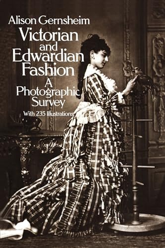 Victorian Fashions: A Pictorial Archive, 965 Illustrations (Dover